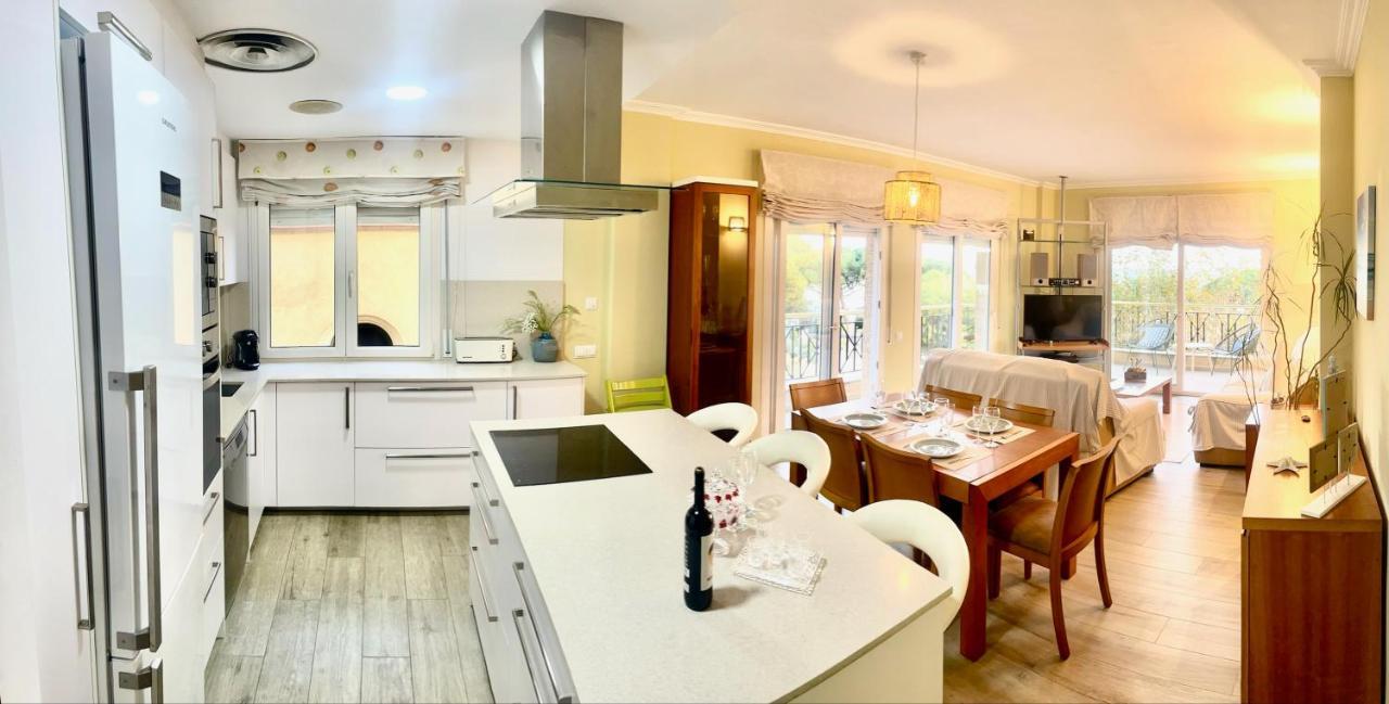 Seahomes Vacations - Nautic Maritime Apt Blanes Bagian luar foto
